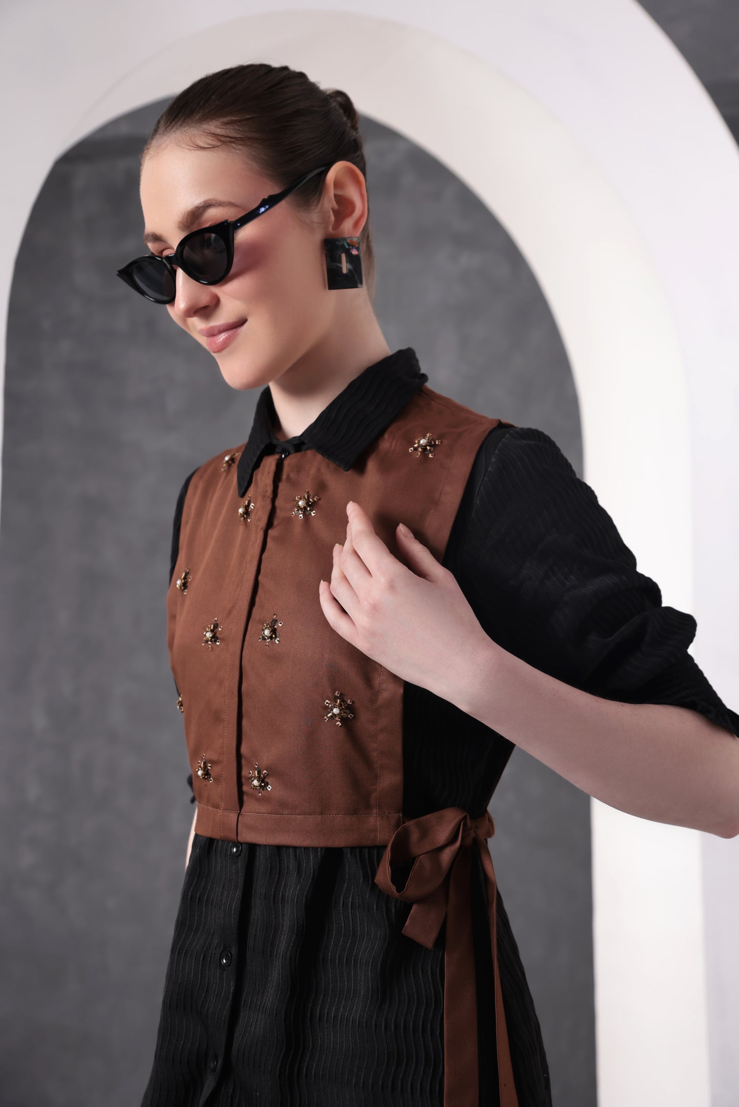 Midnight Cocoa Embroidered Pant