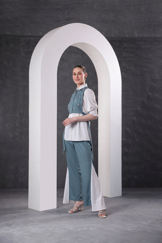 Midnight Aqua Embroidered Pant