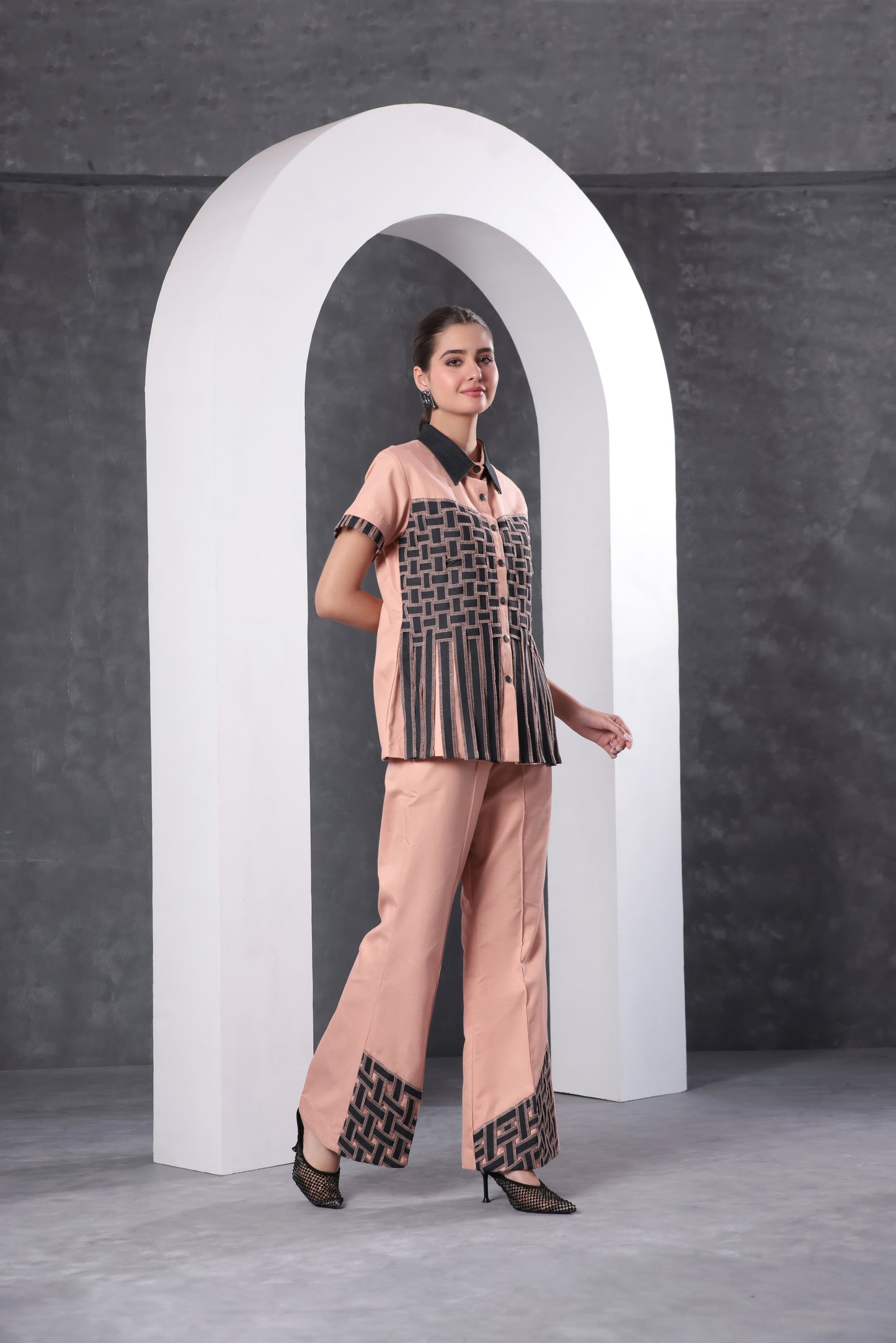 Rose Weave Fringe Top