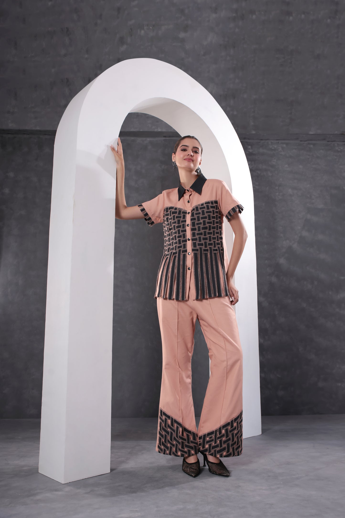 Rose Weave Fringe Top