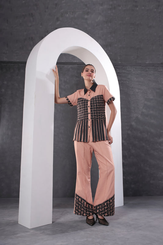 Rose Weave Fringe Pant