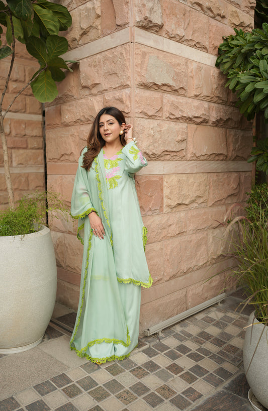 Pistachio Veil Set